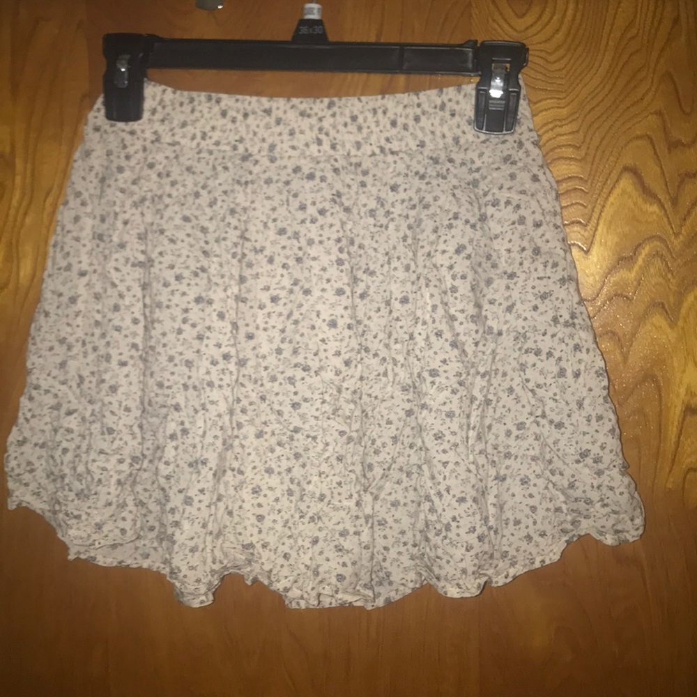 Brandy Melville floral skirt